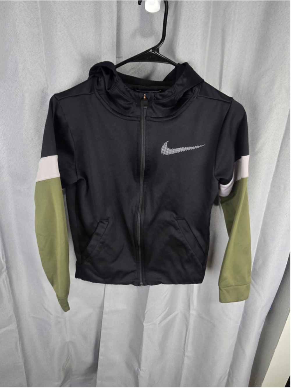 Boys Nike Dri-FIT Zip-Up Hoodie Size M Black Olive Green
